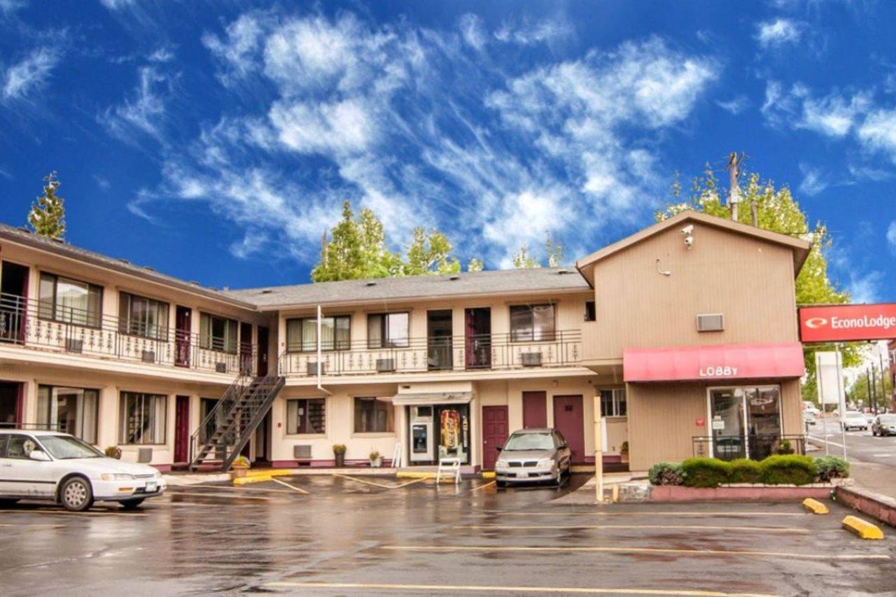 Broadway Inn Portland Downtown Buitenkant foto